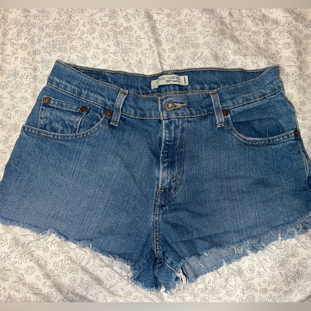 LEVIS red tag short Jean shorts
